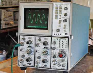 Example of an analogue storage oscilloscope